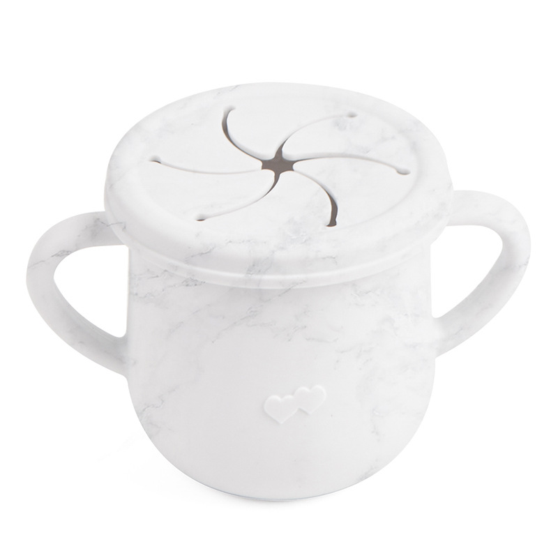 1 embudo para harina de color  - Kitchenaid Mixer Artisan 5Qt reseña y precio